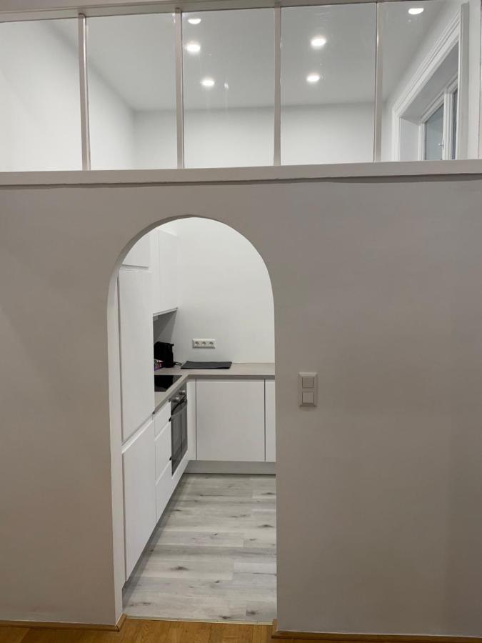 100M2 Apartment Naehe 1010 Wien Экстерьер фото